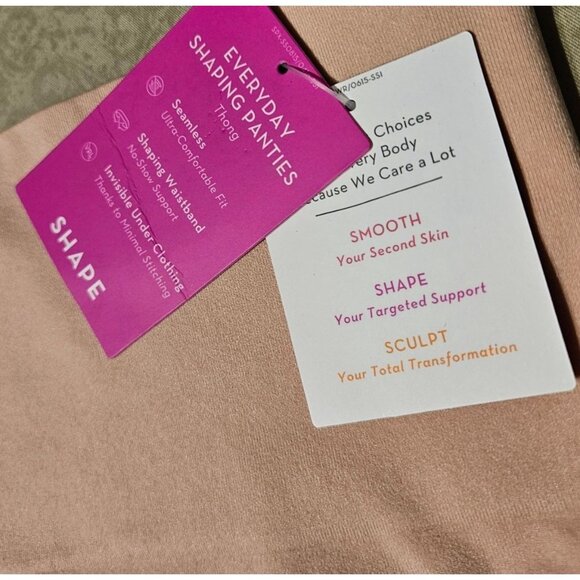 Spanx Everyday Shaping Panties Seamless Thong Core Control Shapewear Womens M - Picture 5 of 7